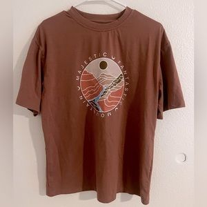 Amazon 2 pack graphic tees